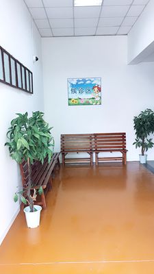学校医务室.jpg